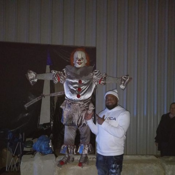 Meet your Posher, Brandon - Picture 1 of 1